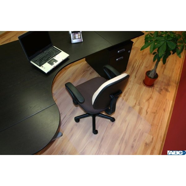 Mata pod krzesło DOTTS na podłogę 140x100 miękka ergonomiczna