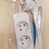 Listwa zasilająca przedłużacz 3 gniazda biała 1,5m LANBERG, uziemienie, PS0-03E-0150-W