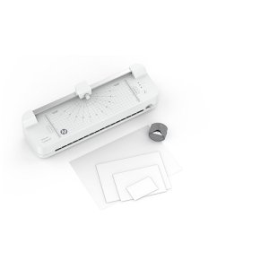 Laminator HP ONELAM COMBO A3, zintegrowany trymer, prędkość laminowania 40 cm / min, biały