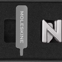 Przypinka MOLESKINE N, srebrna