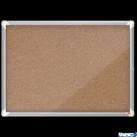 Gablota korkowa wewnętrzna Nobo Premium Plus 8xA4 1915326