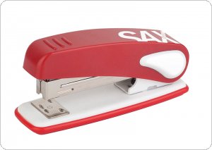 Zszywacz SAX239 Design, zszywa do 25 kartek, czerwony, ISAXD239-04